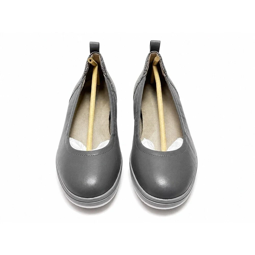 NEW Vionic Jacey Womens Size 6 WIDE Gray Leopard Leather Arch Support Wedge Pump
